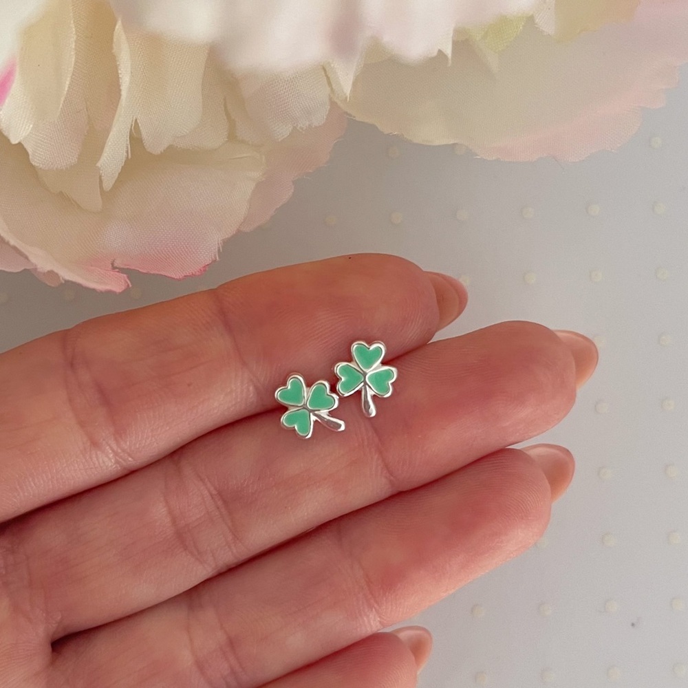 Sterling silver shamrock clover earrings St.Patrick’s Day jewelry